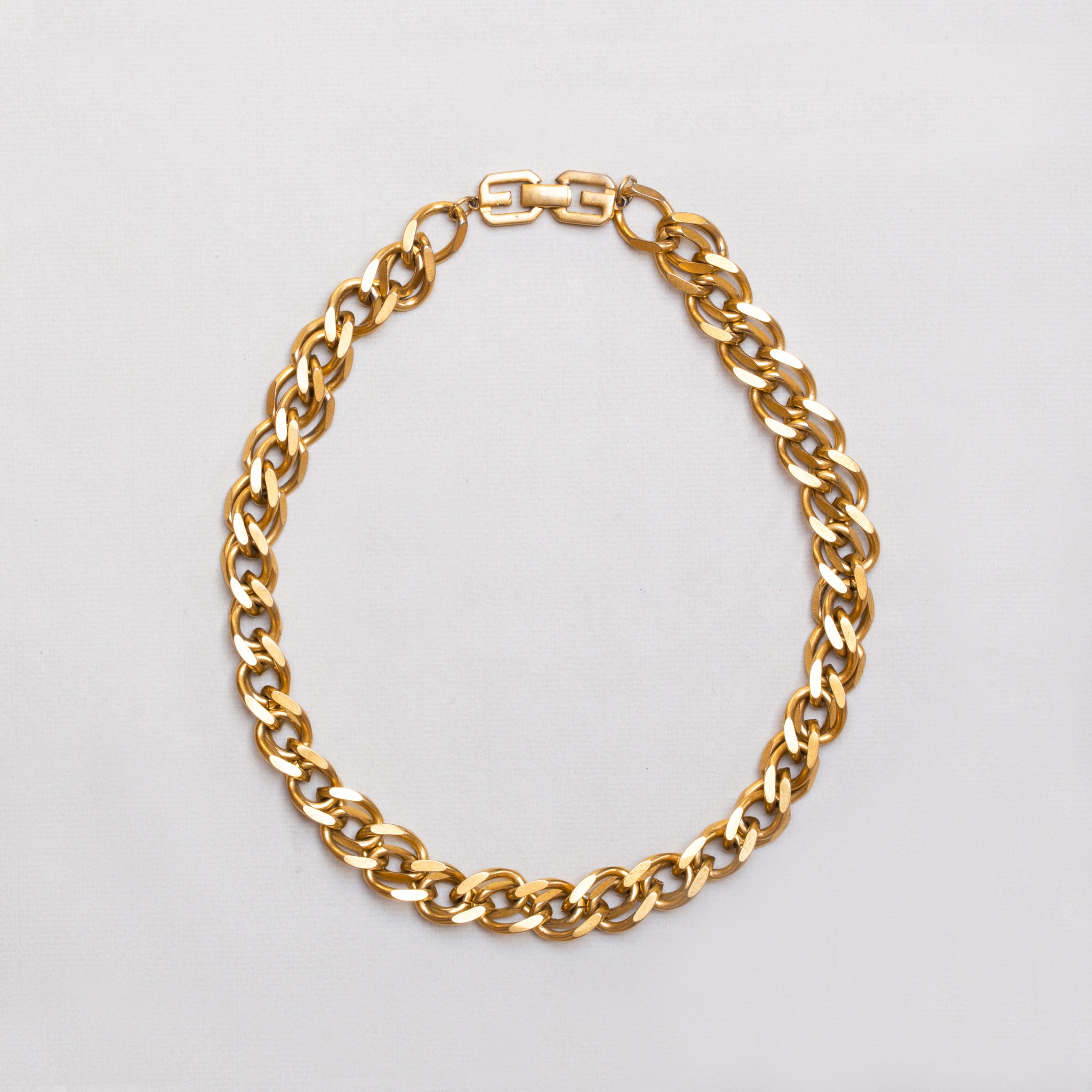 Vintage Givenchy Gold Chain Necklace – felt