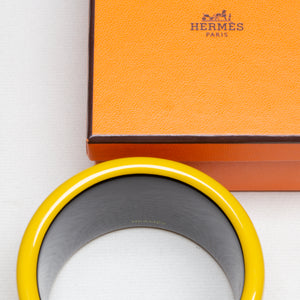 Vintage Hermes Lacquered Wood Bangle Bracelet - Yellow