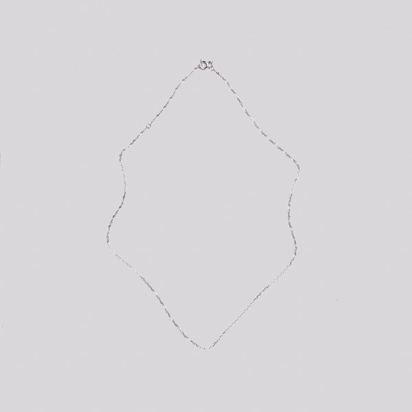 White Gold Plain Chain Necklace felt