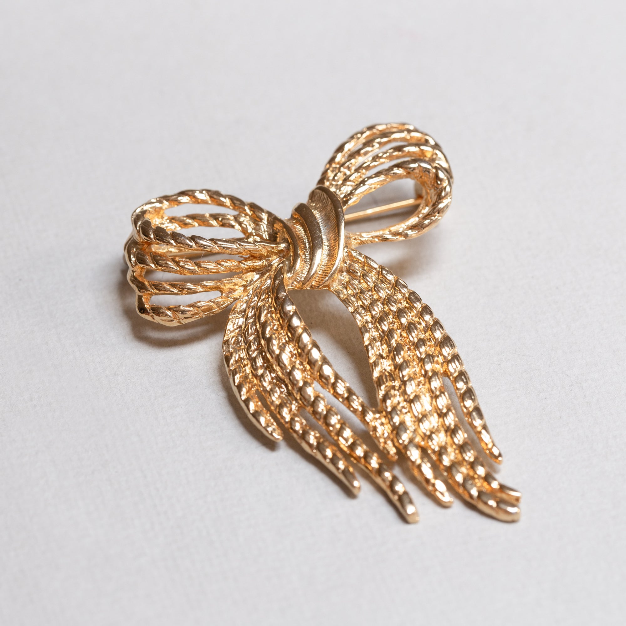 Vintage Napier Textured Gold Ribbon Bow Brooch