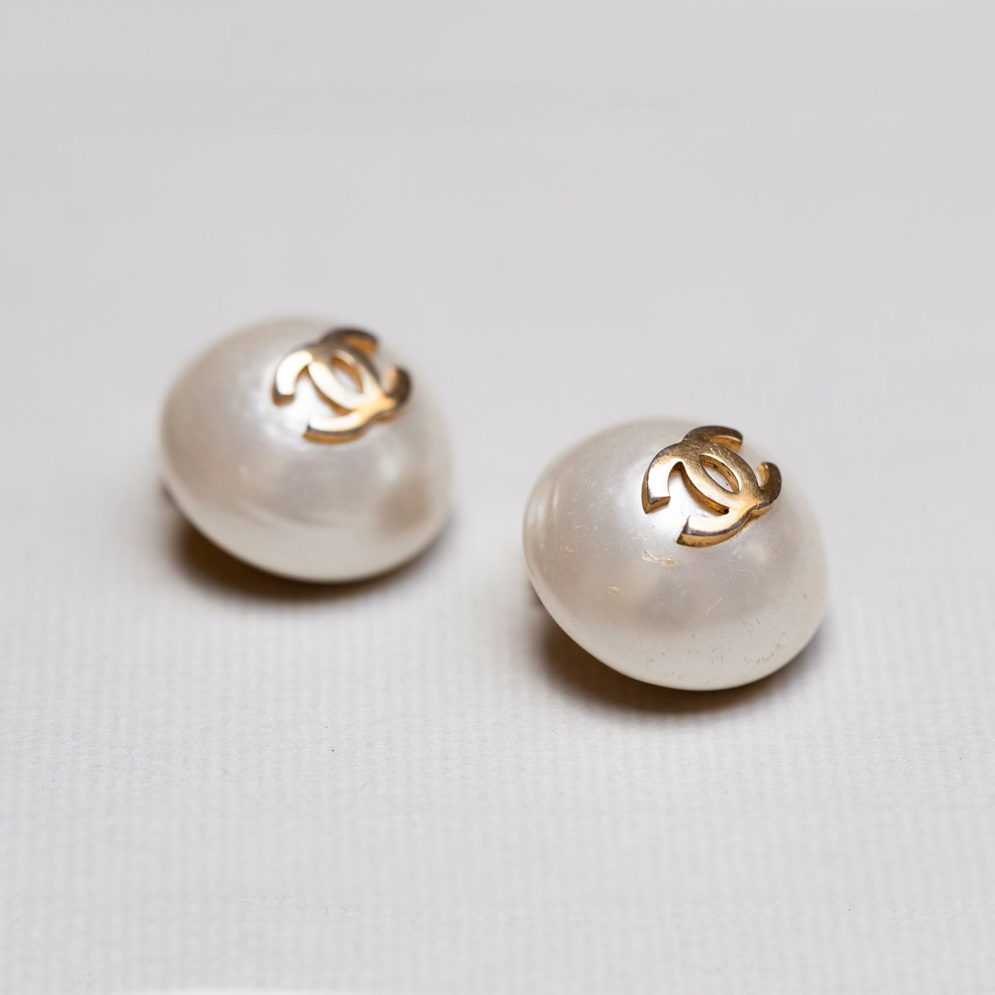 Authentic Chanel Vintage Classic CC with Pearl Drop Clip on Earrings