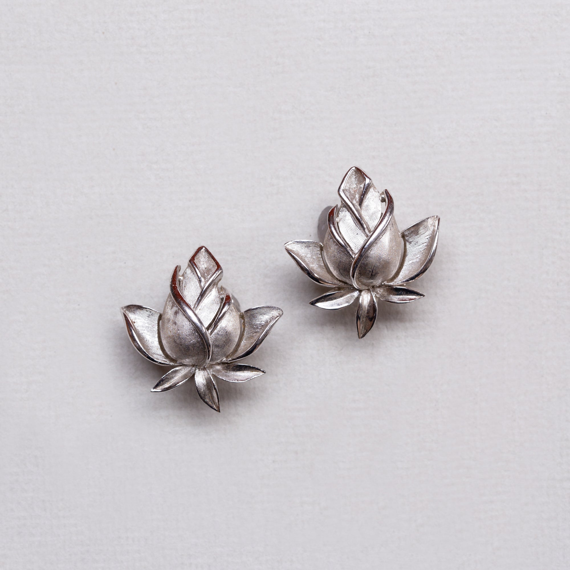 Vintage Trifari Flower Clip-on Earrings