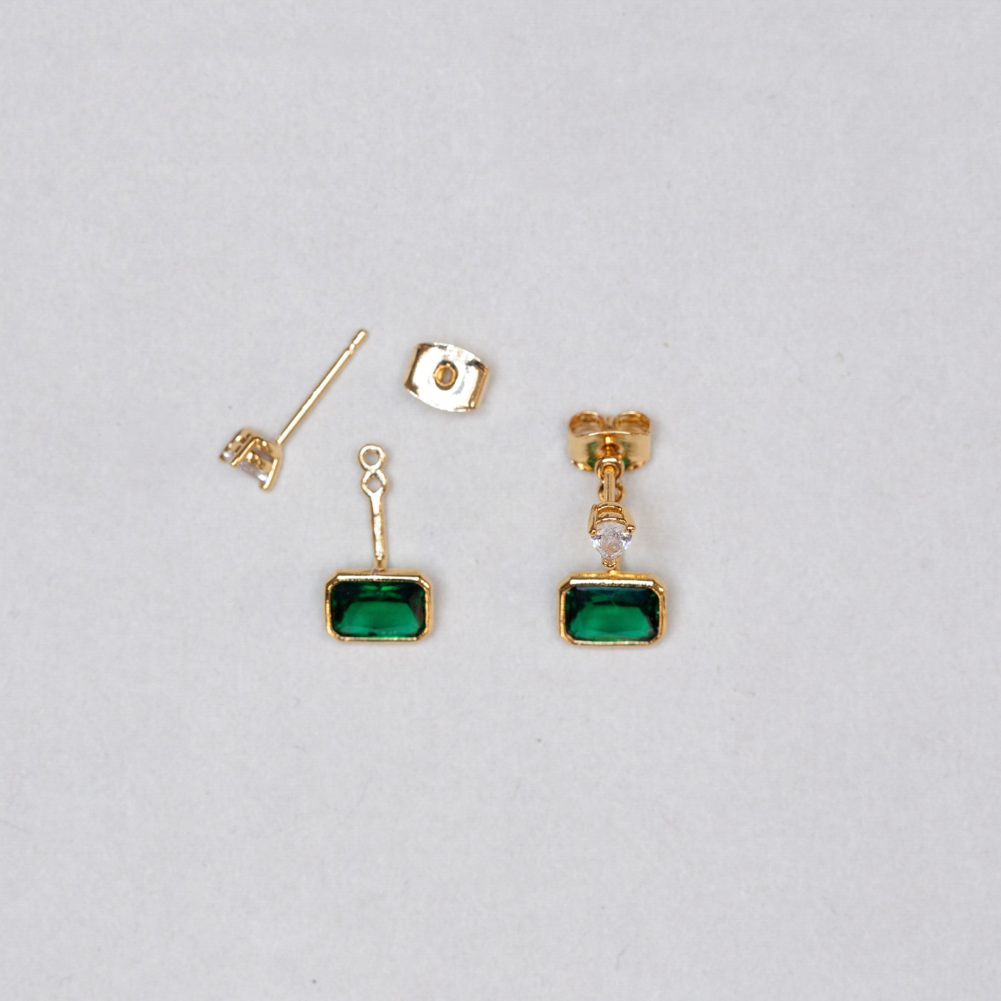 Gold-plated Earrings with Emerald