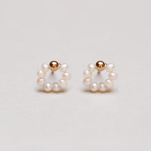 Gold-plated Flower Stud Earrings with Fresh Water Pearls