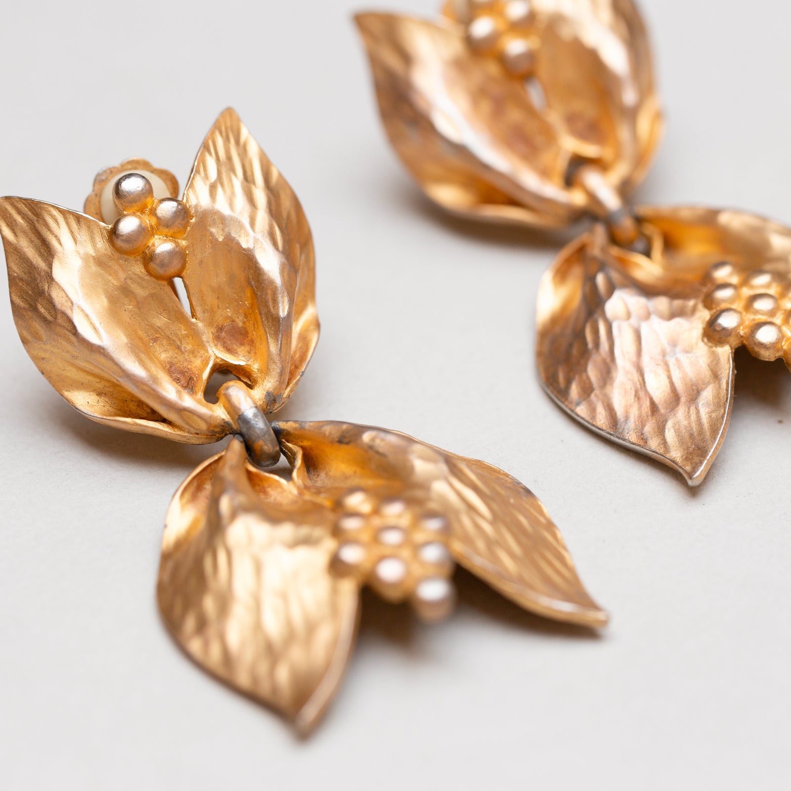Vintage Gold-metal Floral Clip-on Earrings