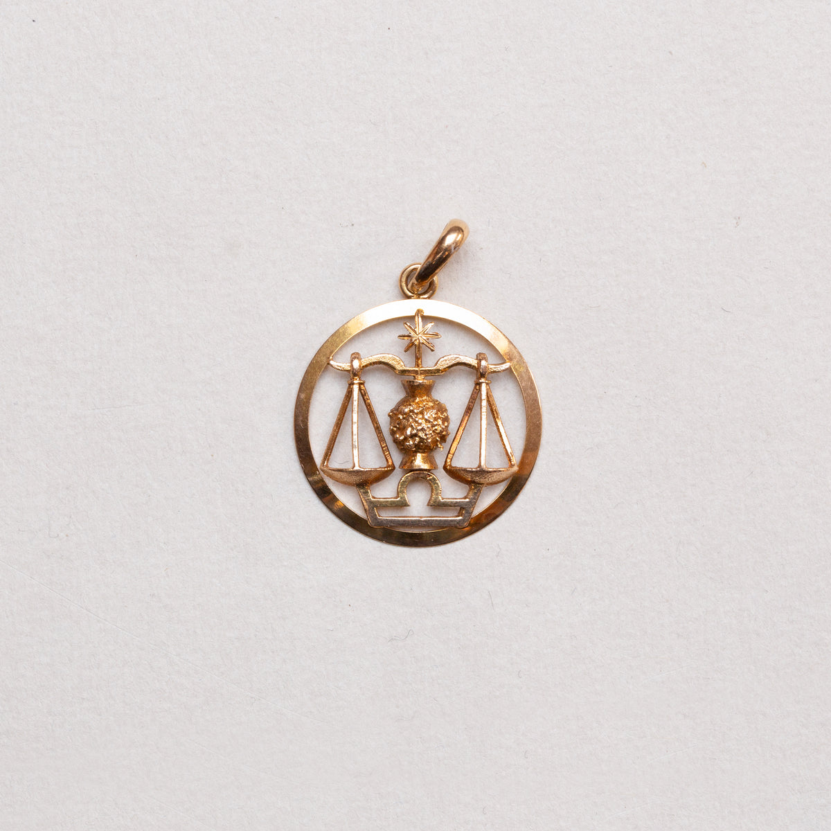 Vintage 9ct Gold Libra Charm Pendant