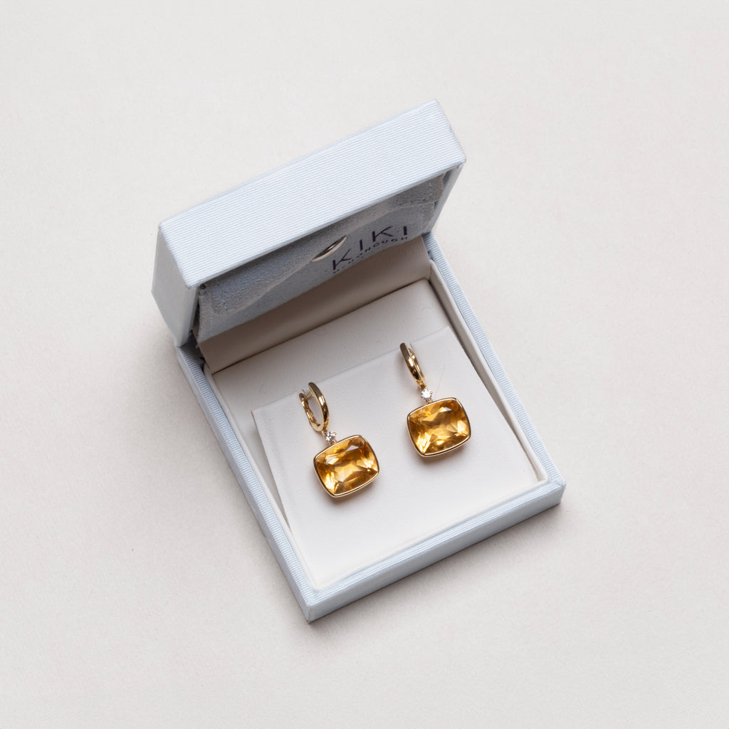 Vintage 18ct Gold Drop Earrings with Citrine and Diamond
