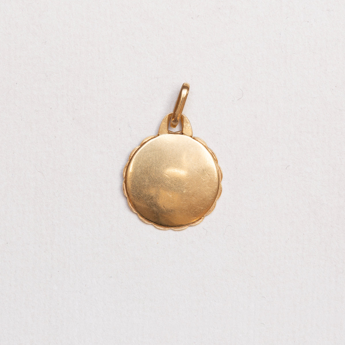 Vintage 18ct Gold Pendant with Rubies
