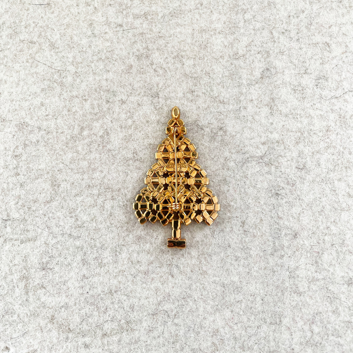 Vintage Christmas Tree Brooch by Eisenberg