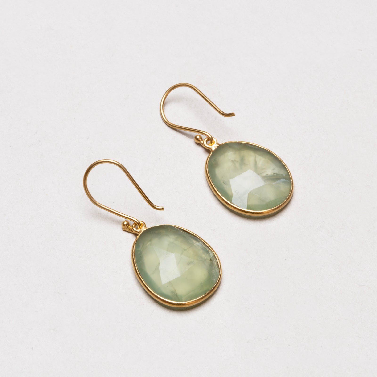 Vintage Pippa Small Gold-plated Earrings with Green Tourmaline
