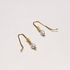 Jake Matluck 22ct Gold Pearl Drop Earrings
