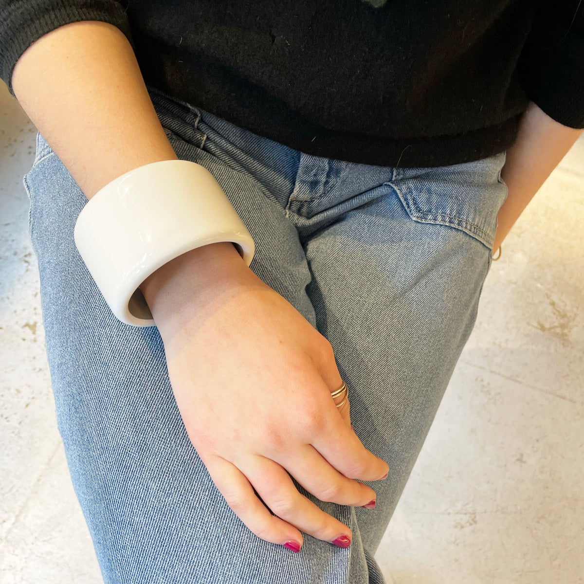 Vintage Hermes Lacquered Wood Bangle Bracelet - White