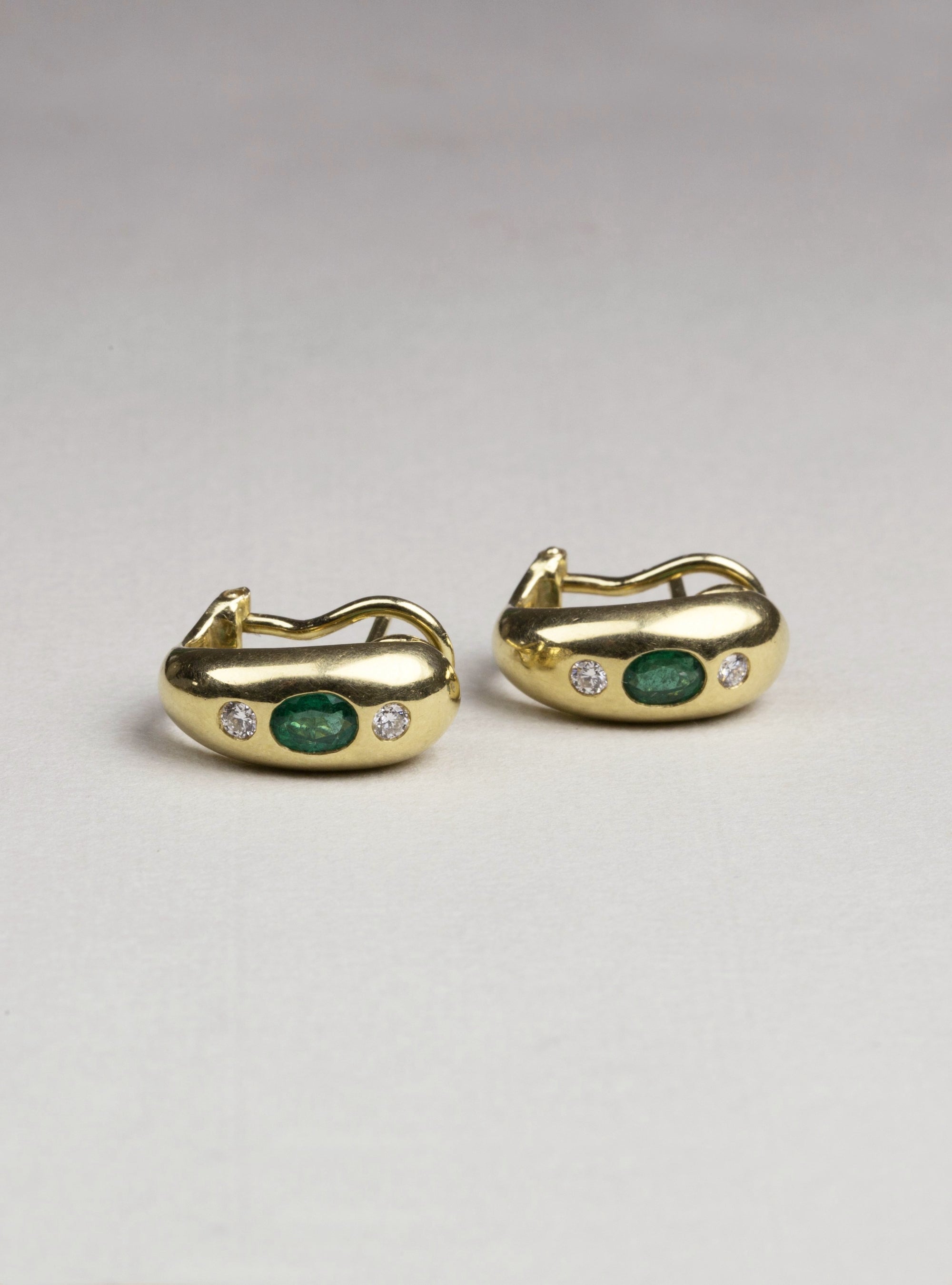 Vintage 18ct Gold Earrings with Emerald and Diamonds