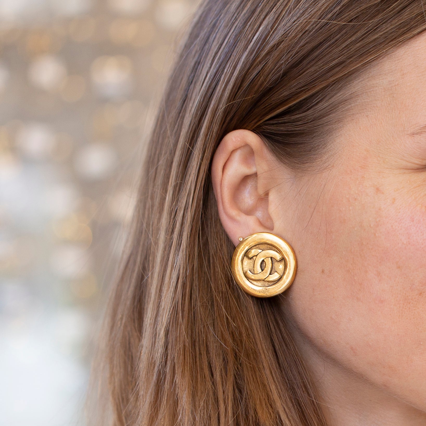 Vintage Chanel Gold Clip-on Earrings felt