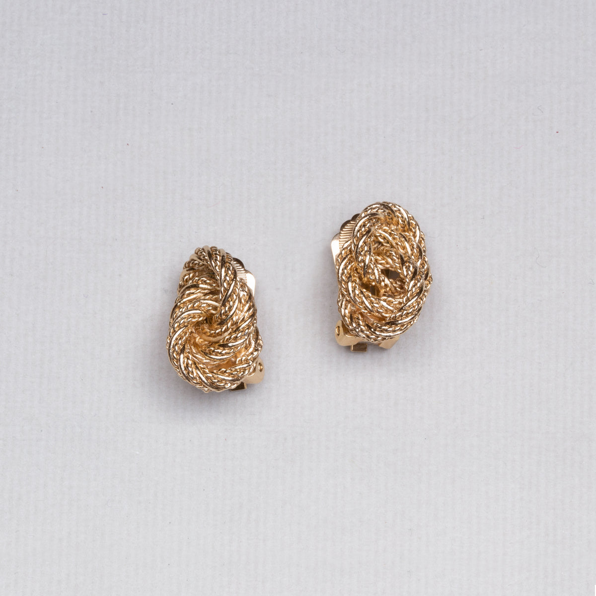 Vintage Gold Knot Clip-on Earrings