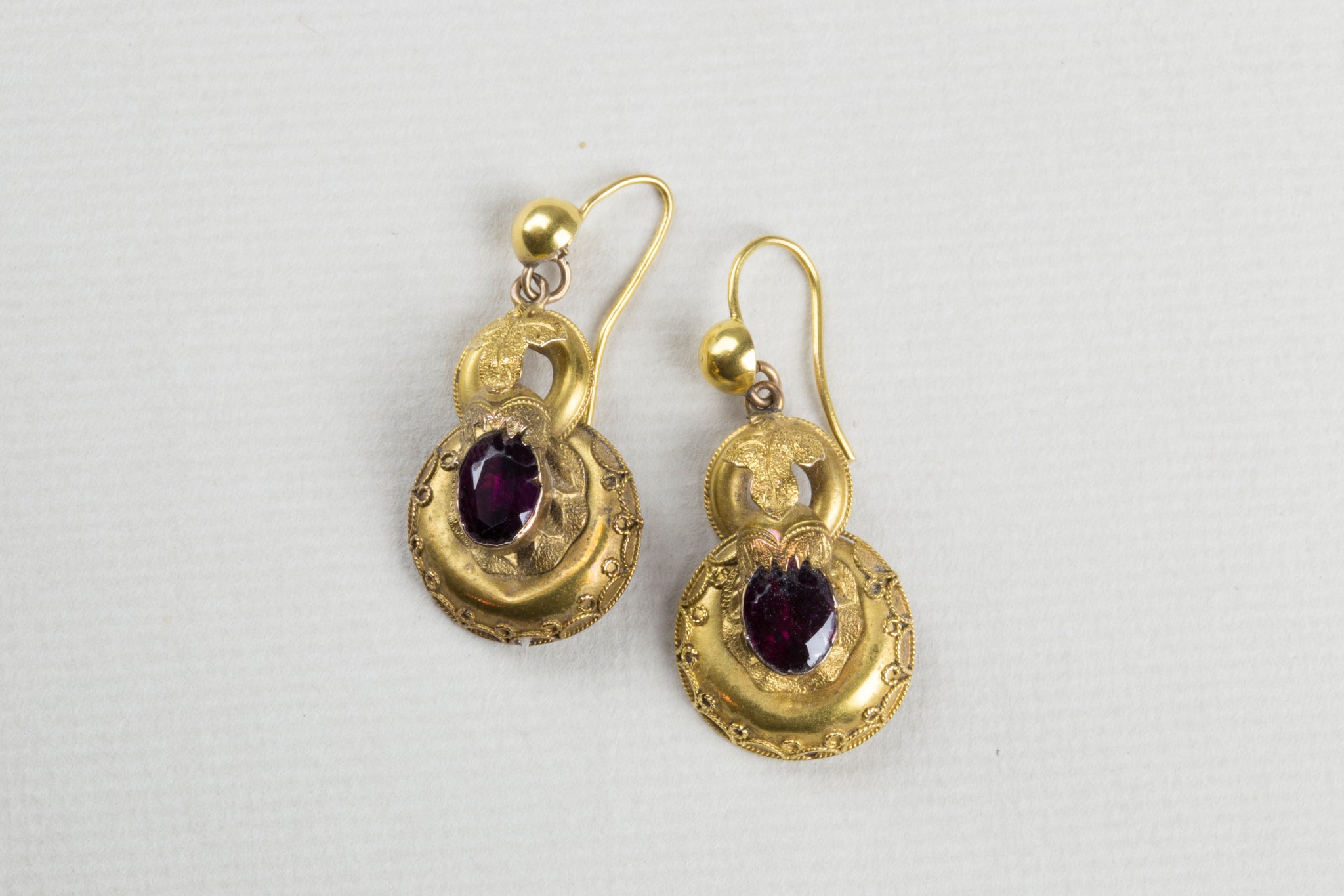 Garnet Earrings in 10K Yellow Gold – Ann-Louise Jewellers