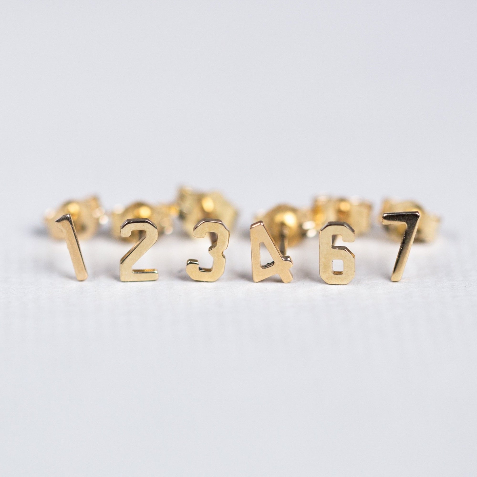 14ct Gold Small Number Stud
