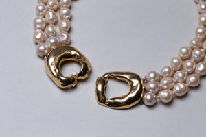 Vintage Pearl Necklace with Gold Clasp and Earrings