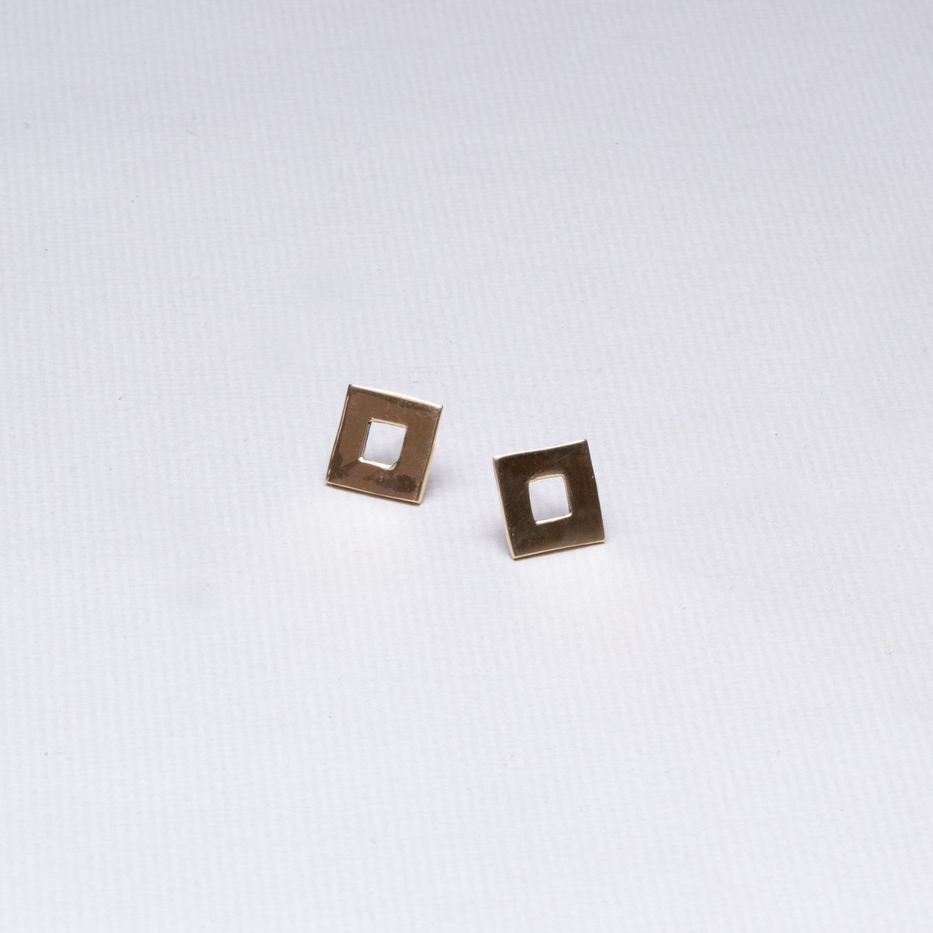 Trinny Vintage Stud Earrings