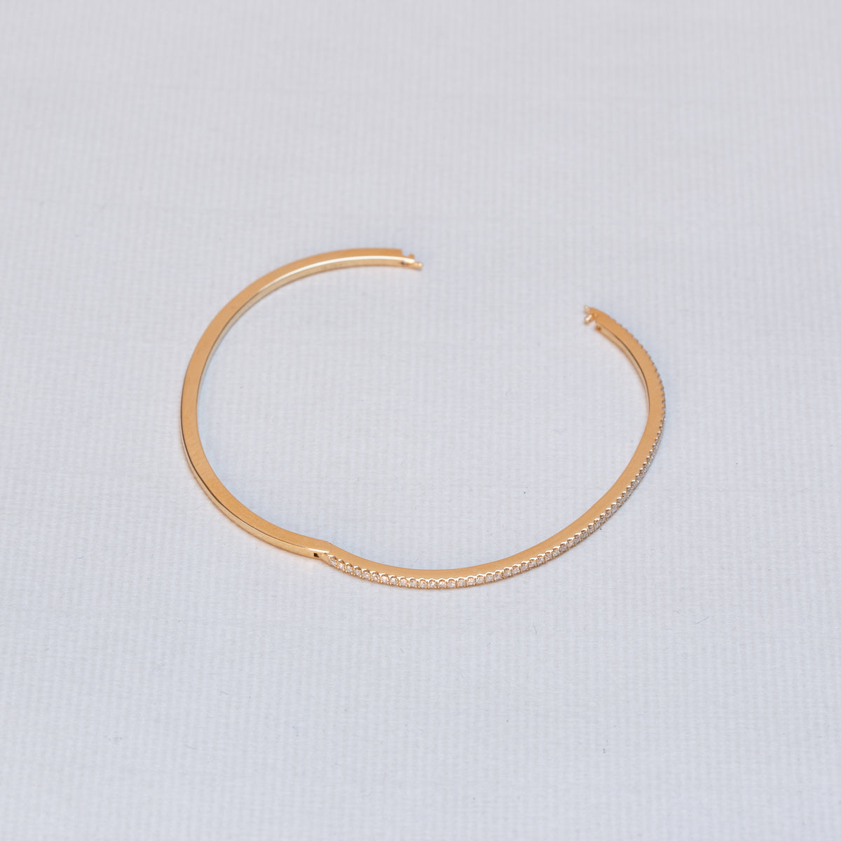 18ct Gold Flat Bangle Bracelet with Diamonds