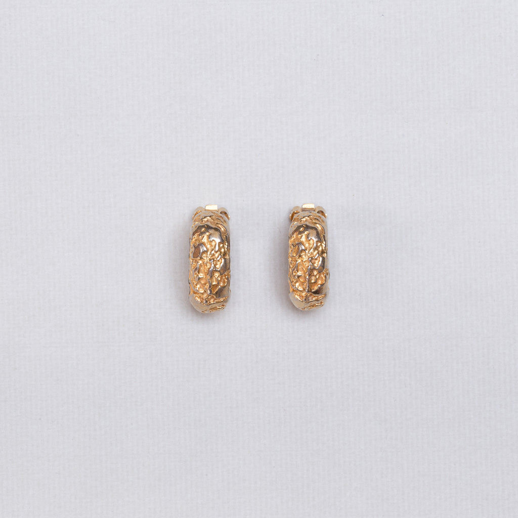 Vintage Textured Gold Clip-on Earrings