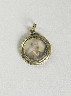 Small Edwardian Portrait Charm